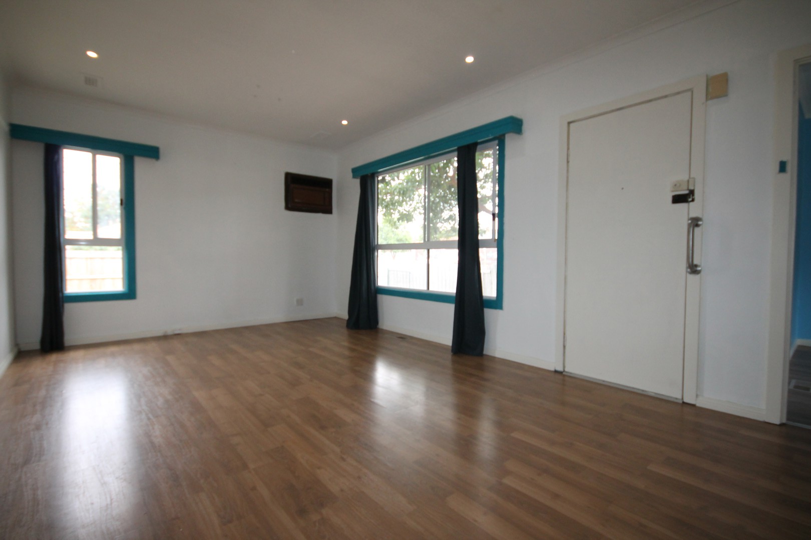 34 Crevelli Street, Reservoir, VIC 3073 - Thumbnail 2 - 24/05/2019