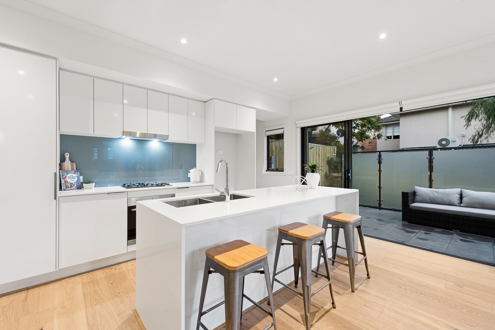 1/5 Ashford Street, Templestowe Lower, VIC 3107, Pinjarra - Thumbnail 2