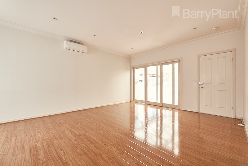 6/13-15 York Street, Glen Waverley, VIC 3150 - Thumbnail 1 - 24/05/2019