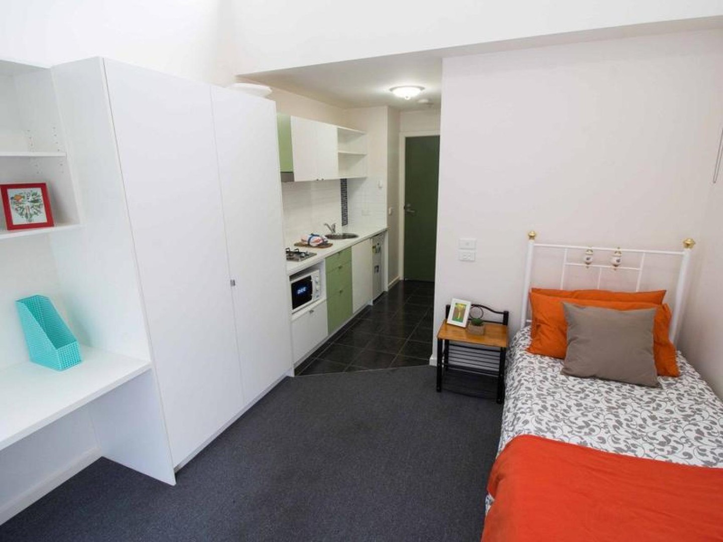 206/6 Bruce StreetBox Hill, VIC 3128, Box Hill - Thumbnail 3