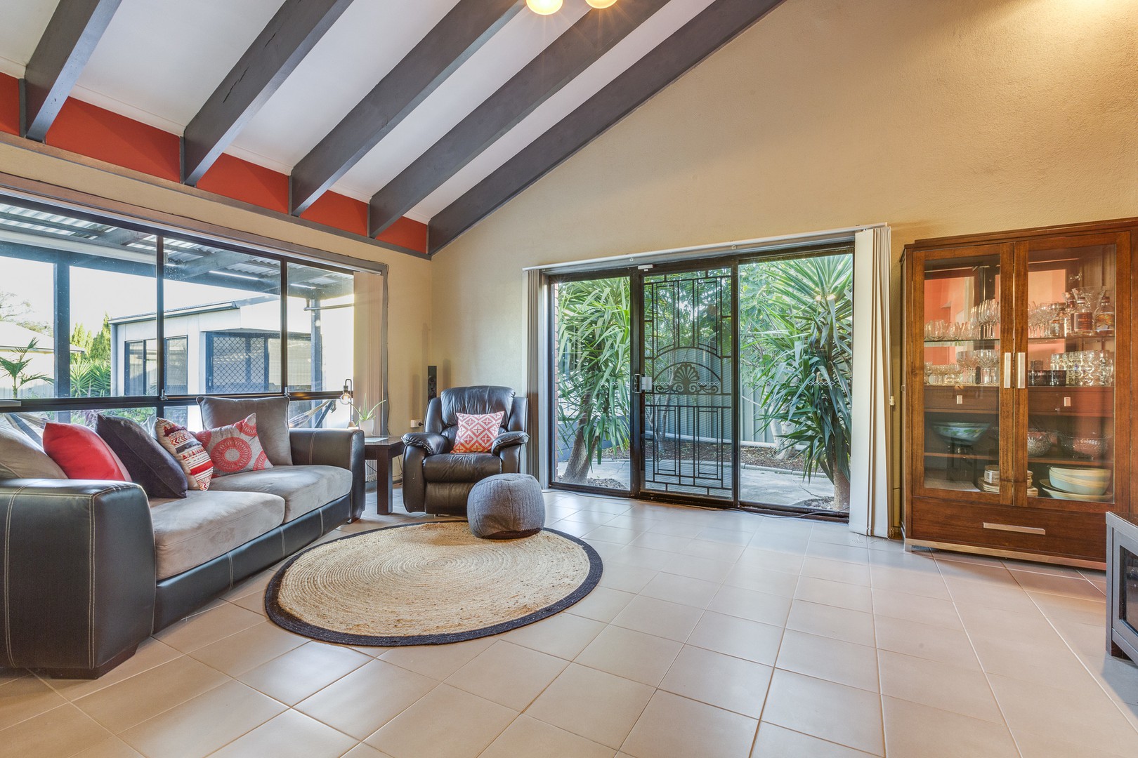 12 Haricot Court, Keilor Downs, VIC 3038 - Thumbnail 2 - 18/05/2019