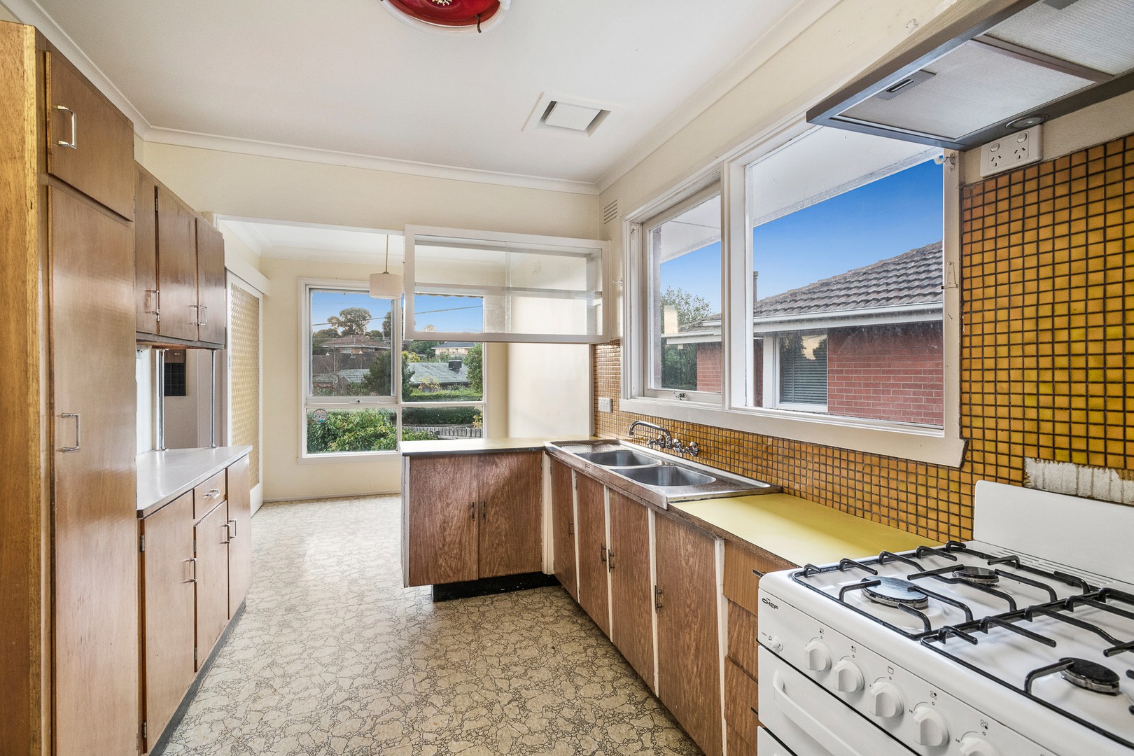 30 Moresby Avenue, Bulleen, VIC 3105, Bulleen - Thumbnail 5