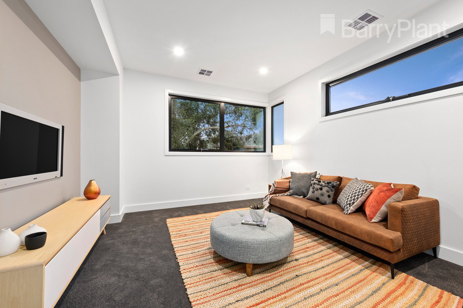 13 Philip AvenueDoncaster, VIC 3108, Doncaster - Thumbnail 6