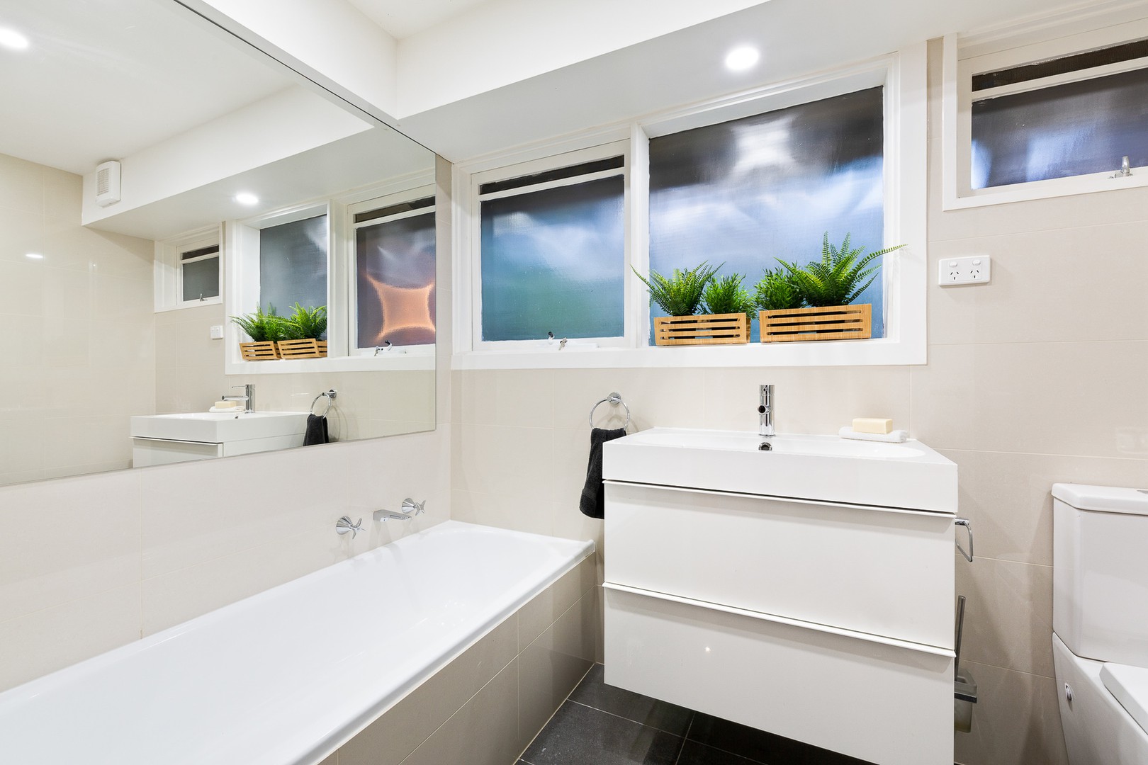 79 Hodgson StreetTemplestowe Lower, VIC 3107, Templestowe Lower - Thumbnail 8