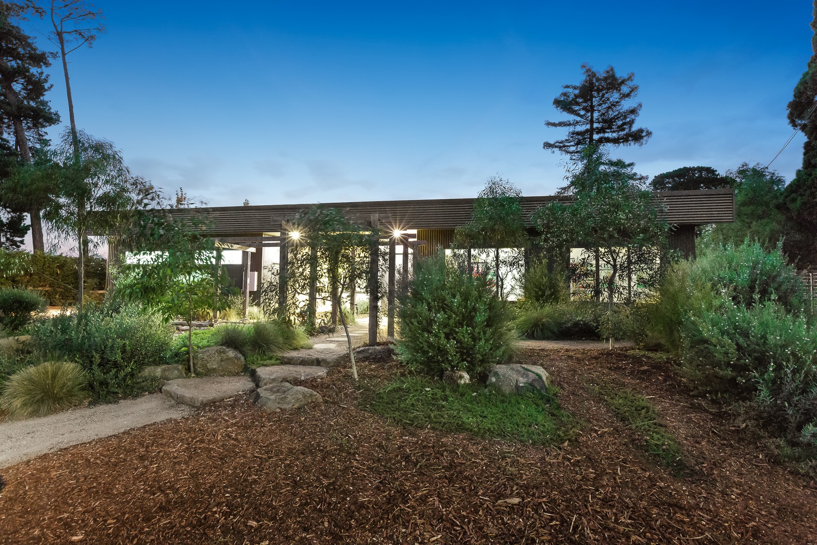 39-41 Glenvale Road, Donvale, VIC 3111 - Thumbnail 2 - 18/05/2019