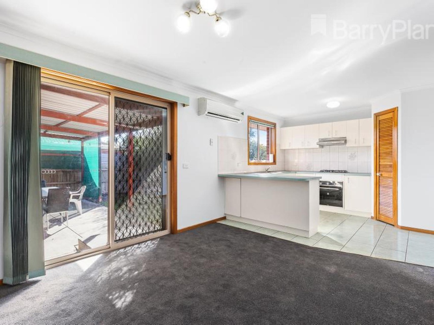 13 Tiber Close, Werribee, VIC 3030 - Thumbnail 2 - 18/05/2019