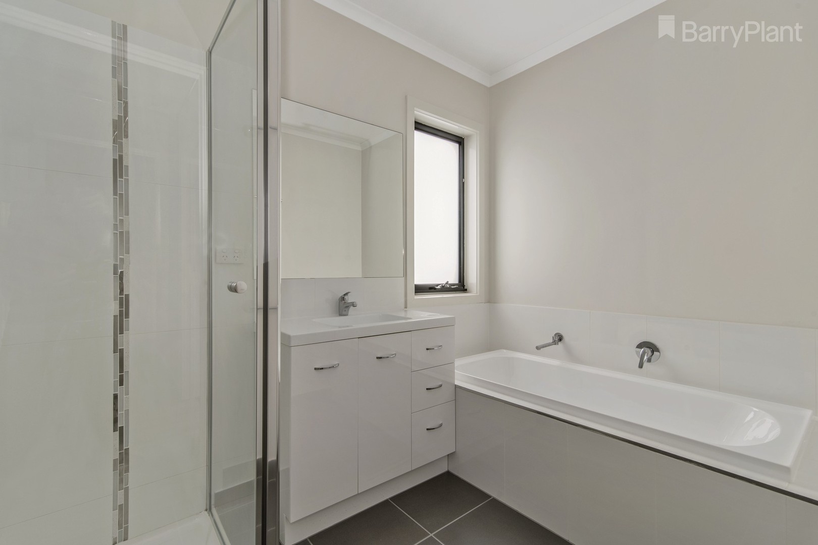 4/346a Midland Highway, Epsom, VIC 3551 - Thumbnail 2 - 18/05/2018