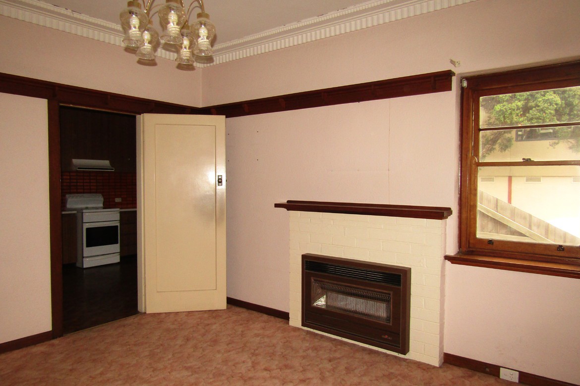 249 Spring Street, Reservoir, VIC 3073 - Thumbnail 1 - 24/05/2019