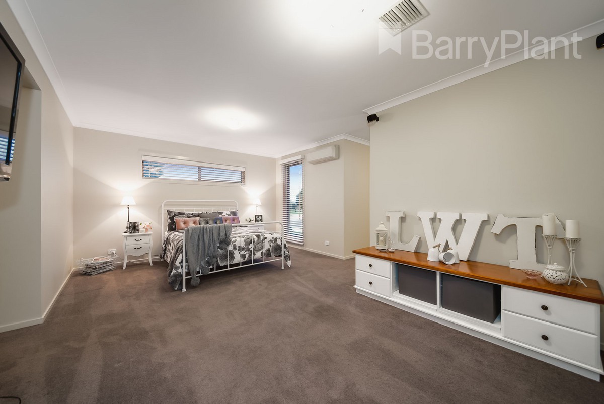 9 Possum Place, Pakenham, VIC 3810 - Thumbnail 2 - 17/05/2019