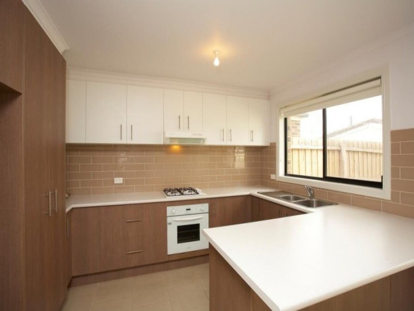 3/43 Acacia Crescent, Melton South, VIC 3338 - Thumbnail 1 - 24/05/2019