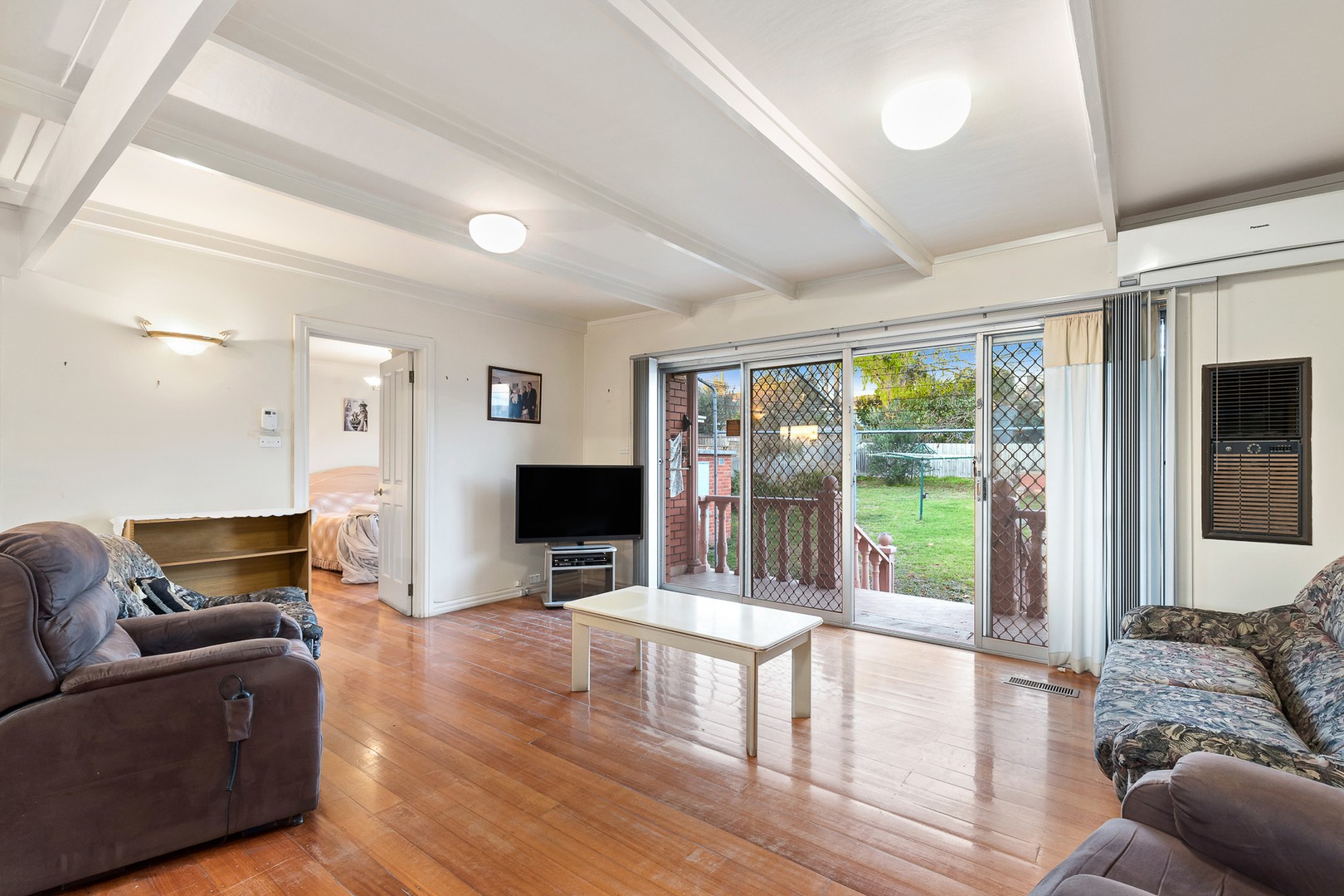 18 Ronald Avenue, Bulleen, VIC 3105, Bulleen - Thumbnail 3
