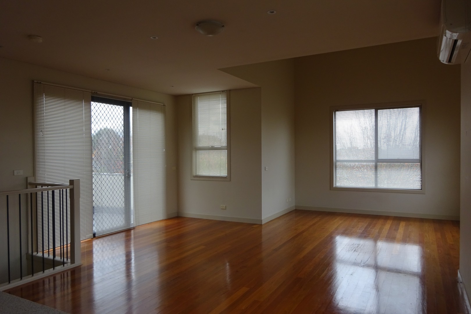 6/5-9 Classic Place, Craigieburn, VIC 3064 - Thumbnail 1 - 24/05/2019