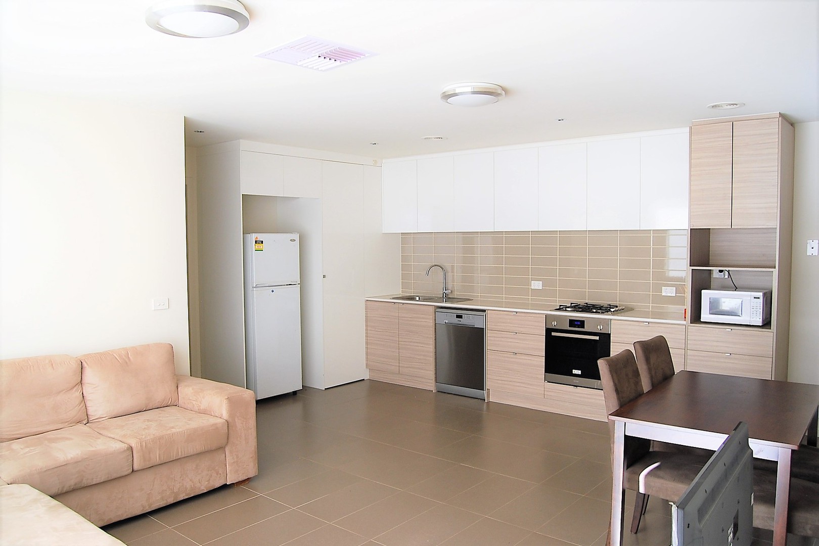 18 Champa Road, Sunshine West, VIC 3020 - Thumbnail 2 - 24/05/2019