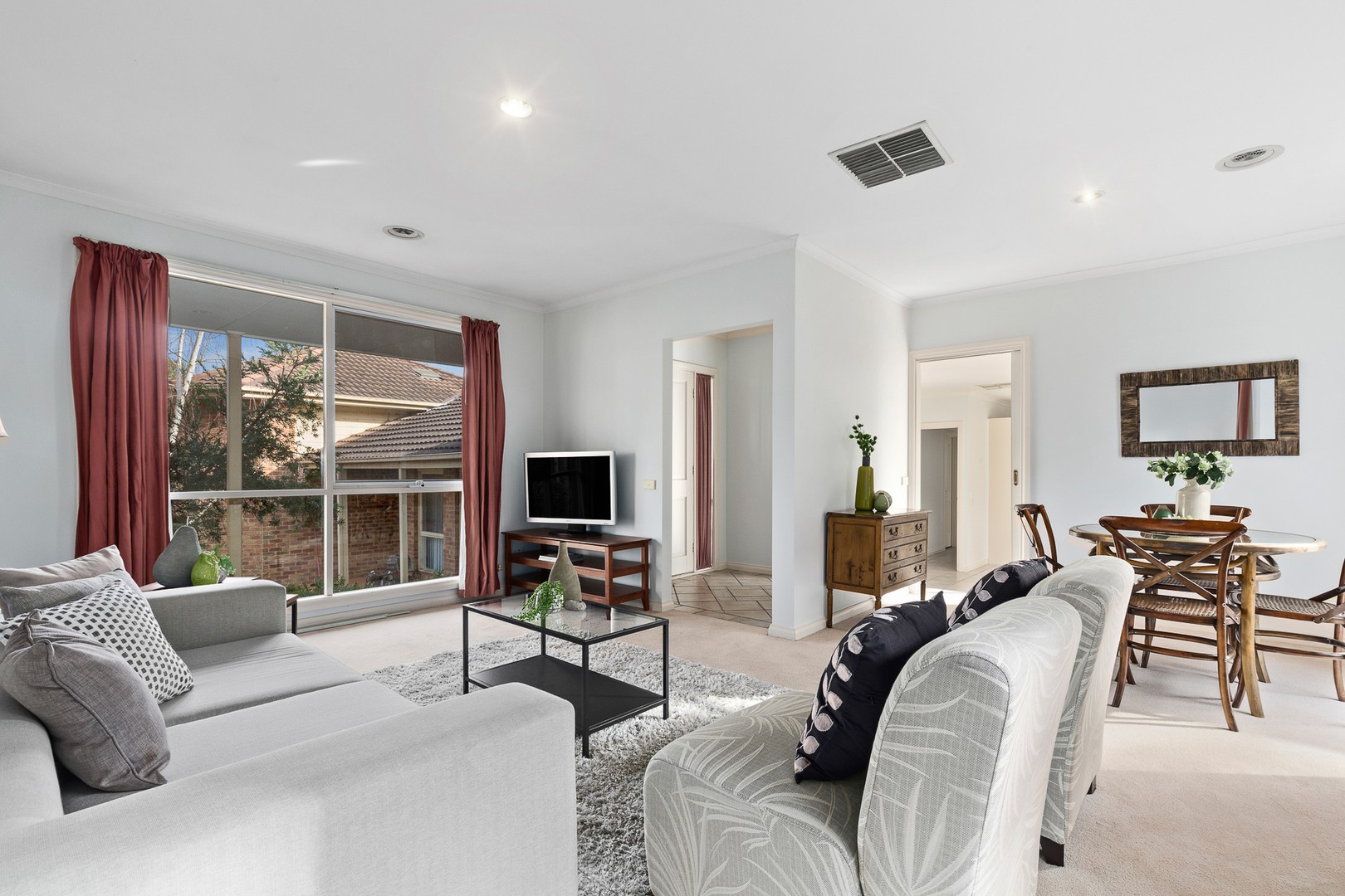 3/15-19 Laurie RoadDoncaster East, VIC 3109, Doncaster East - Thumbnail 2