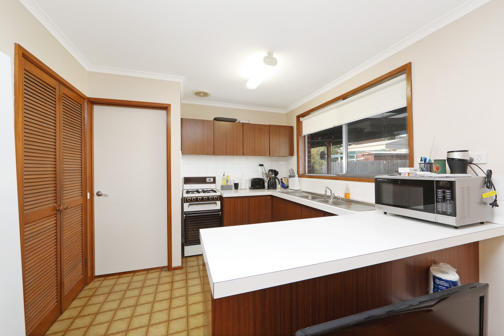 35 Bellara Drive, Mooroolbark, VIC 3138 - Thumbnail 2 - 24/05/2019