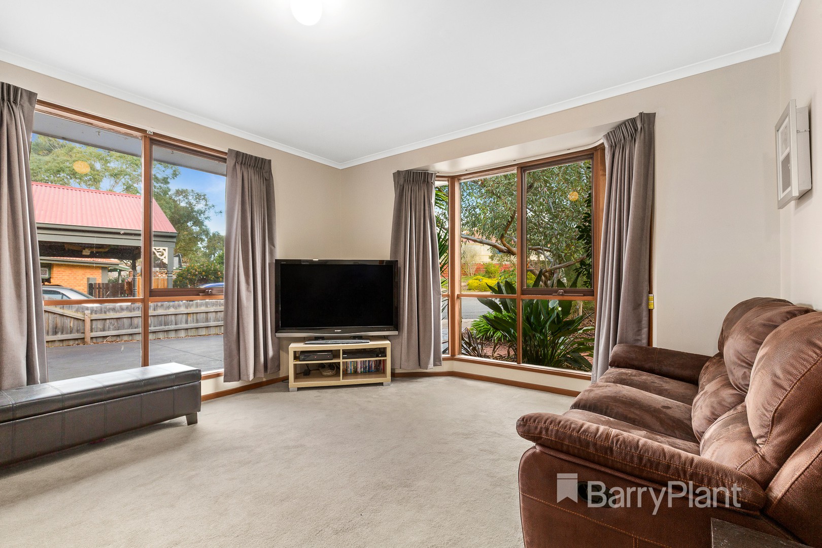 2 Paula Court, Langwarrin, VIC 3910 - Thumbnail 2 - 17/05/2019