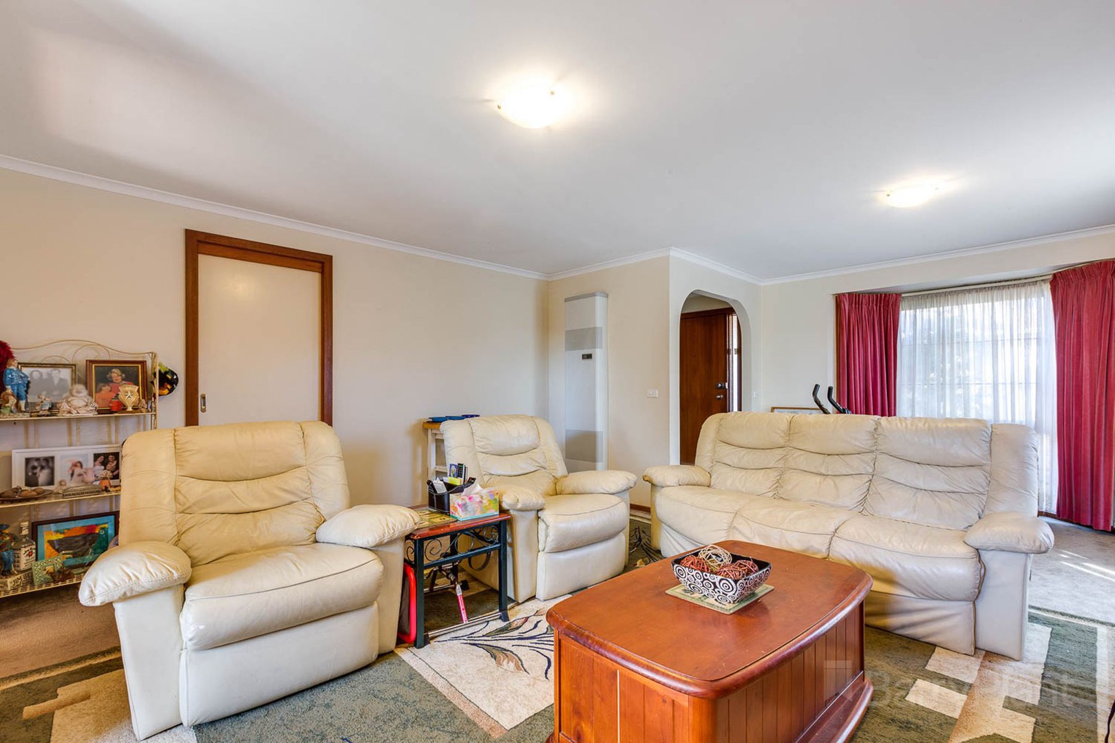 2/39 Ligar Street, Sunbury, VIC 3429 - Thumbnail 2 - 17/05/2019