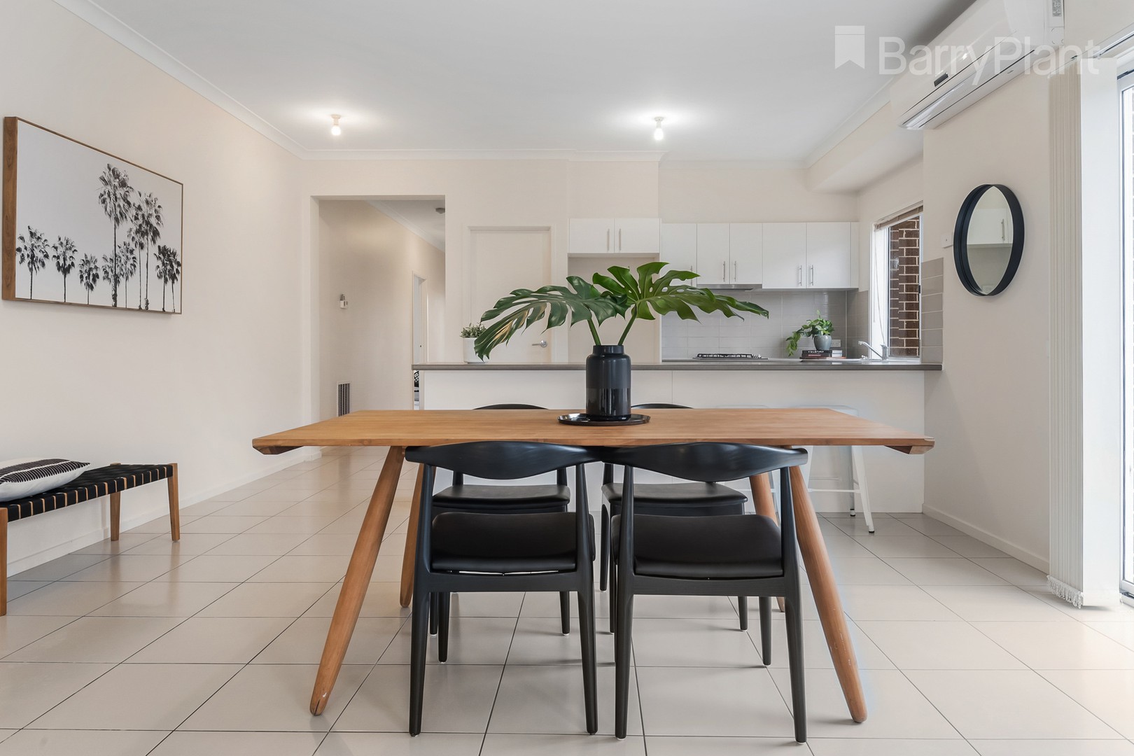9 Blairgowrie Drive, Craigieburn, VIC 3064 - Thumbnail 2 - 17/05/2019