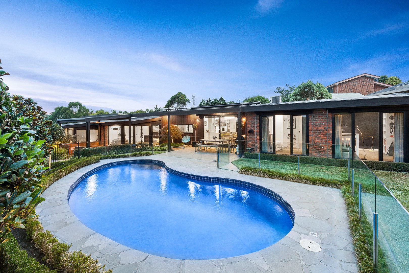 8 Keryn Close, Templestowe, VIC 3106, Templestowe - Thumbnail 2