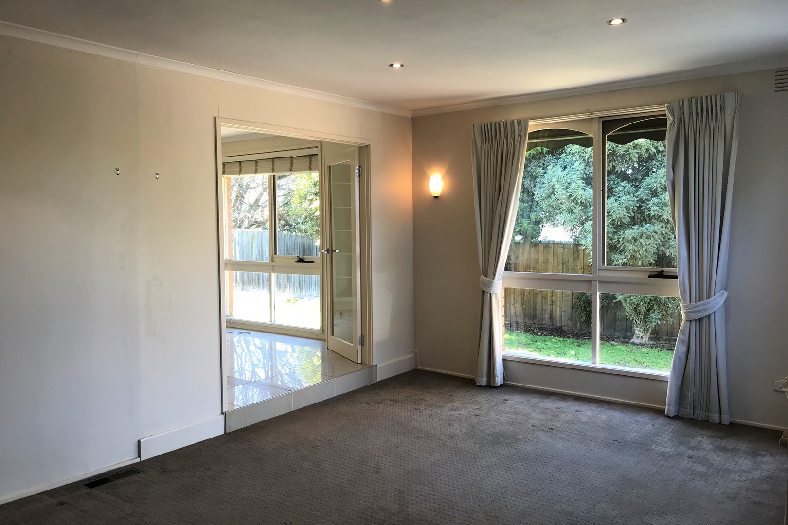 41 Elgin Street, Berwick, VIC 3806 - Thumbnail 2 - 25/05/2019