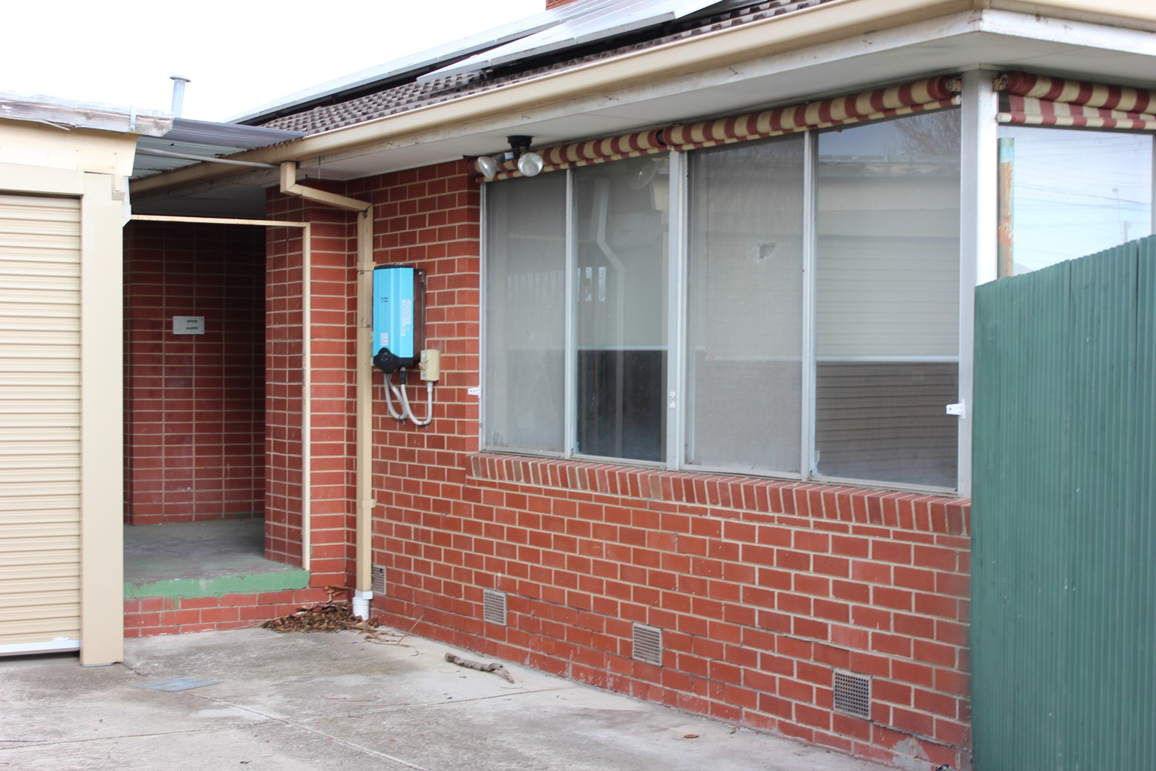 77 Rosedale Drive, Thomastown, VIC 3074 - Thumbnail 2 - 25/05/2019