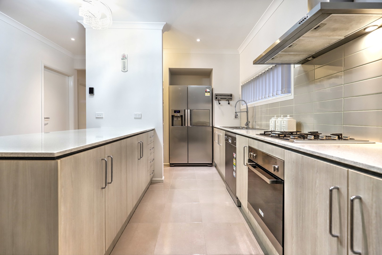 76 Trillium Boulevard, Mickleham, VIC 3064 - Thumbnail 2 - 17/05/2019