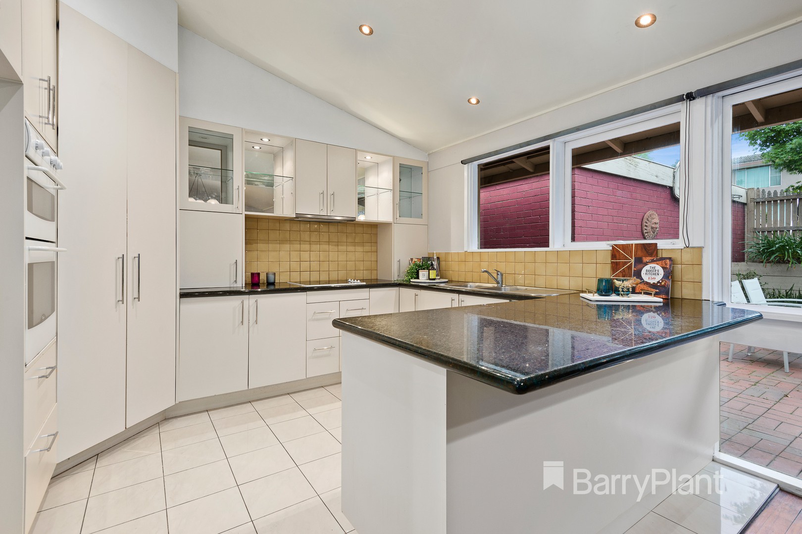 1 Howard Court, Doncaster, VIC 3108, Doncaster - Thumbnail 4