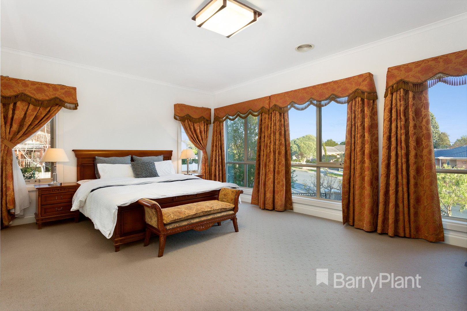 43 Russell CrescentDoncaster East, VIC 3109, Doncaster East - Thumbnail 6