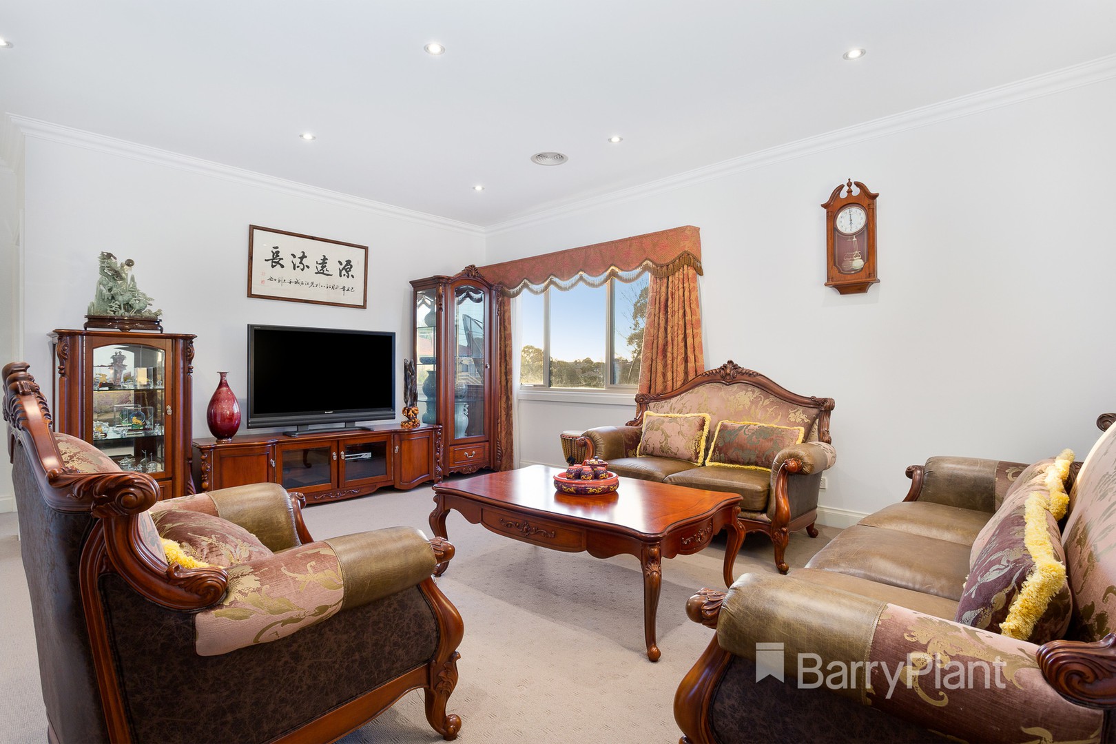 43 Russell CrescentDoncaster East, VIC 3109, Doncaster East - Thumbnail 7