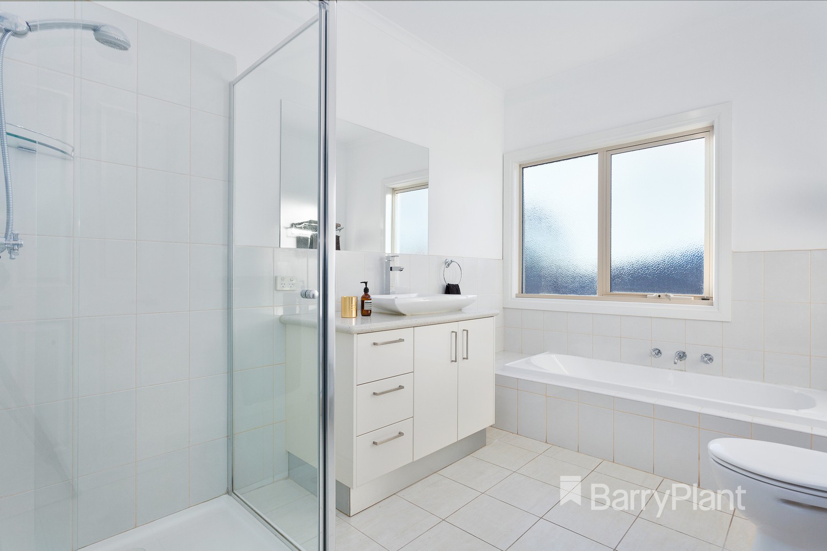 43 Russell CrescentDoncaster East, VIC 3109, Doncaster East - Thumbnail 8