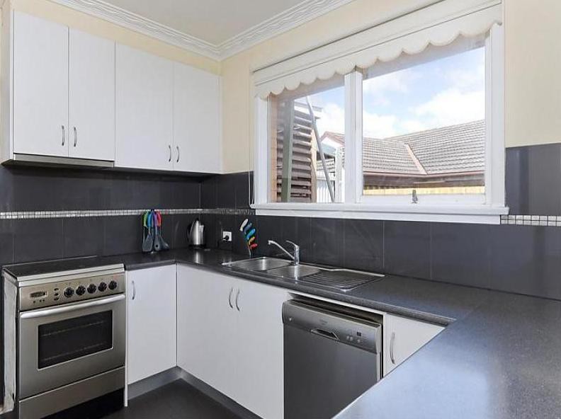 78 Jedda Street, Bell Post Hill, VIC 3215 - Thumbnail 2 - 25/05/2019