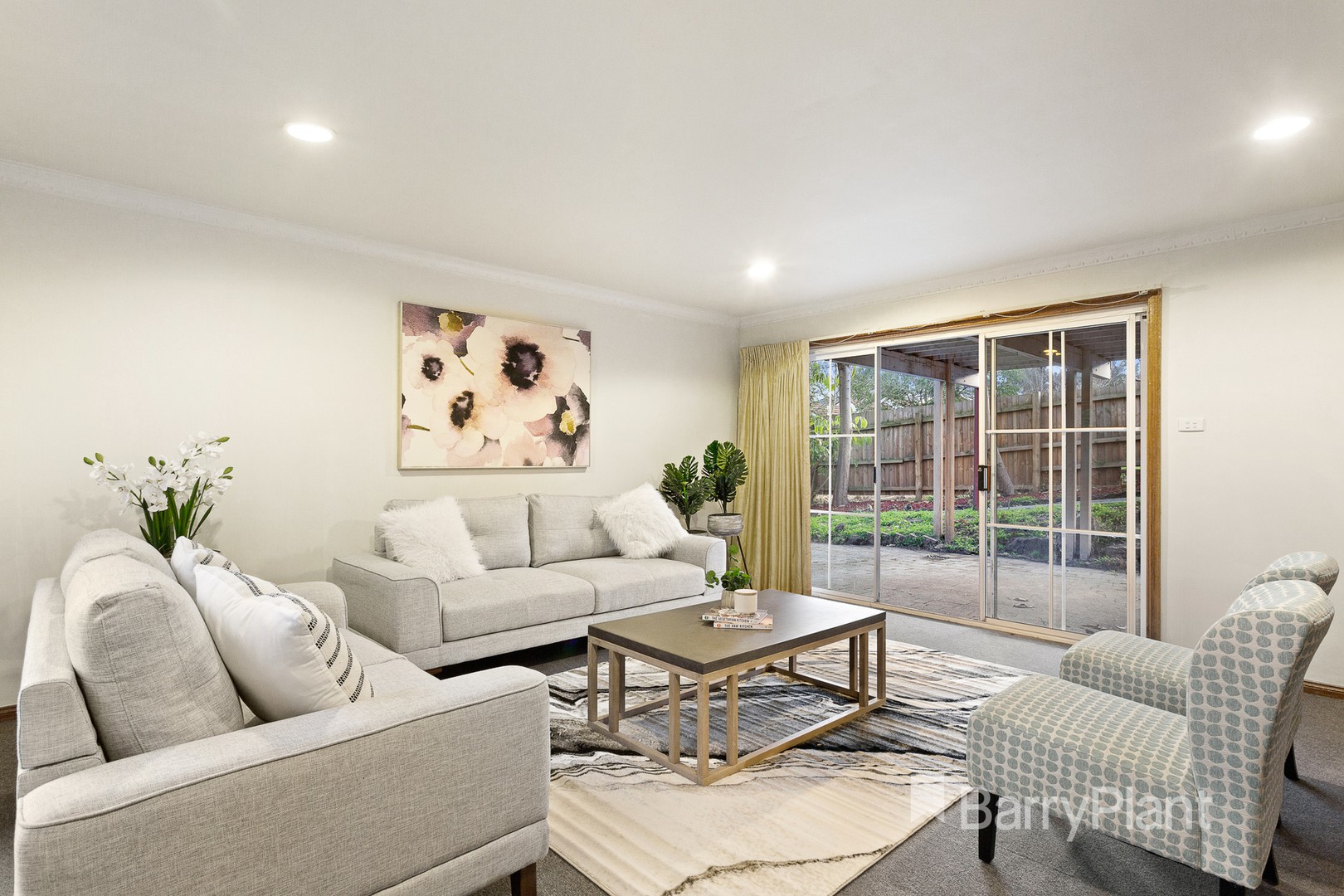 11 Thomas Street, Doncaster East, VIC 3109, Doncaster East - Thumbnail 2
