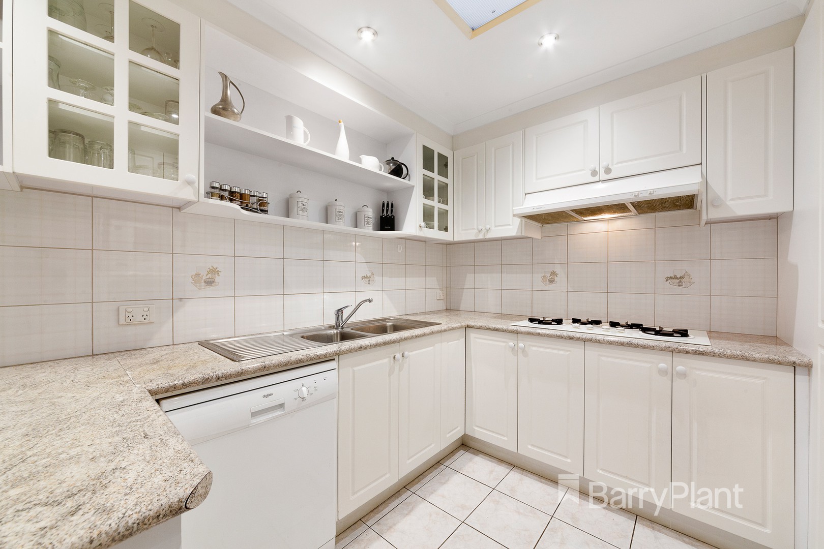 6 Berryman Close, Echuca, VIC, 3564, Echuca - Thumbnail 2