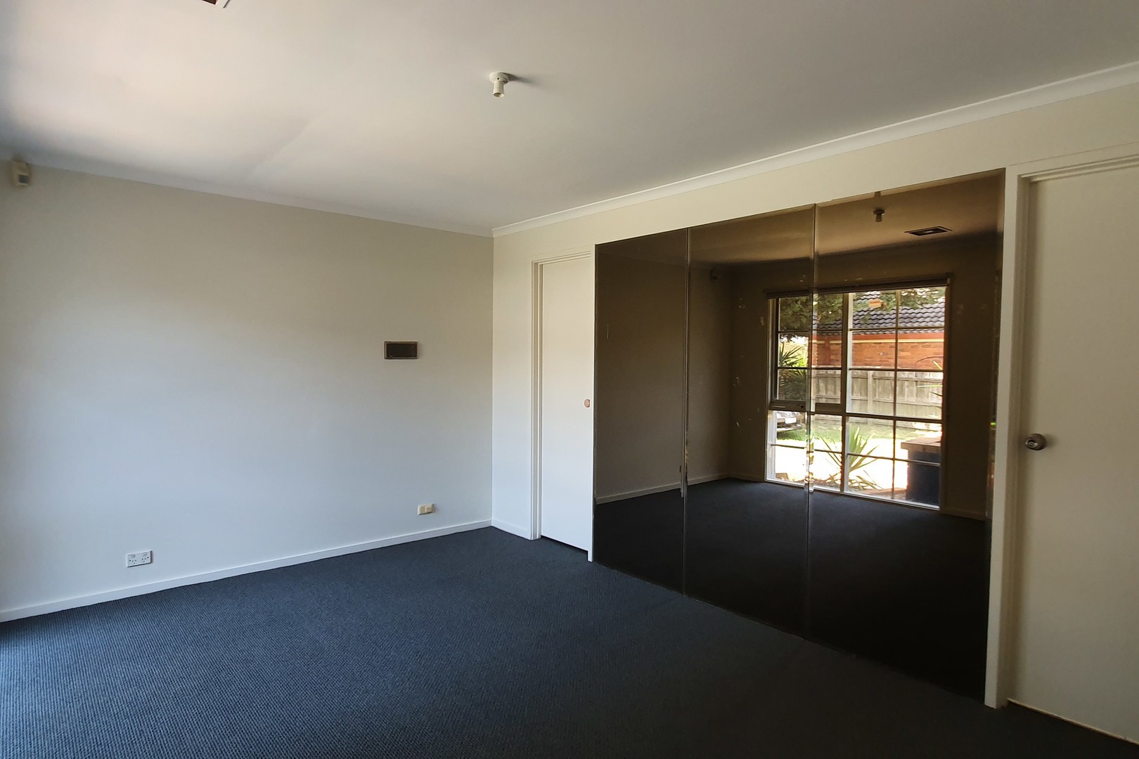 8 Nerida Court, Taylors Lakes, VIC 3038 - Thumbnail 1 - 10/08/2018