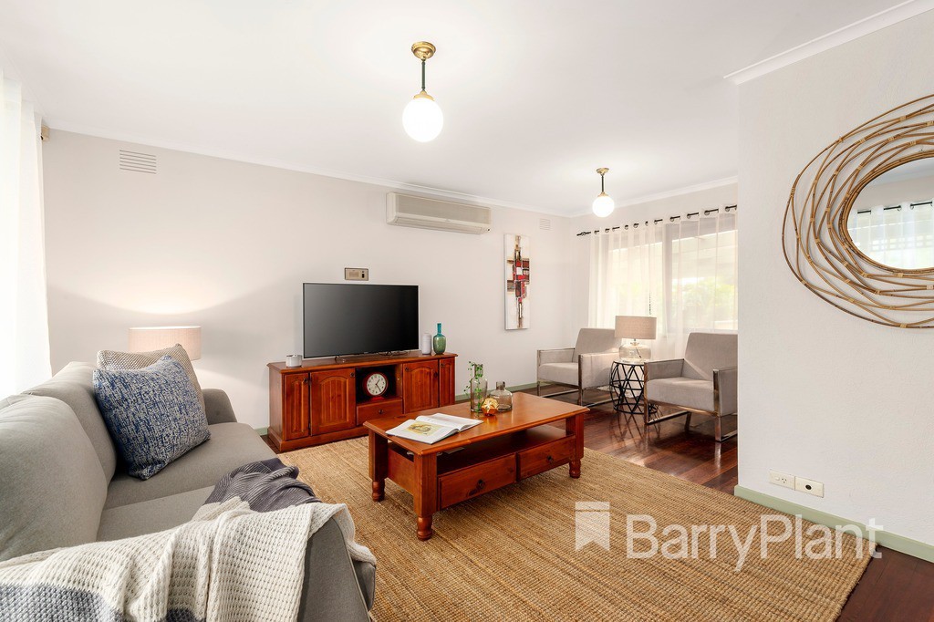 15 Wenden Road, Mill Park, VIC 3082 - Thumbnail 2 - 17/05/2019