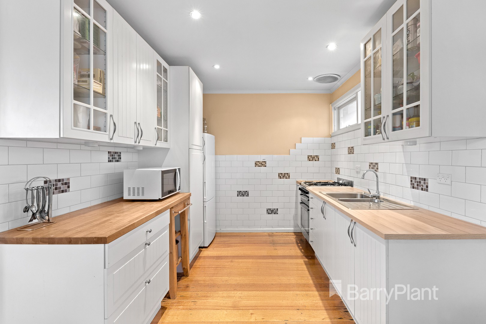 1/2 David Street, Box Hill South, VIC 3128, Australind - Thumbnail 2