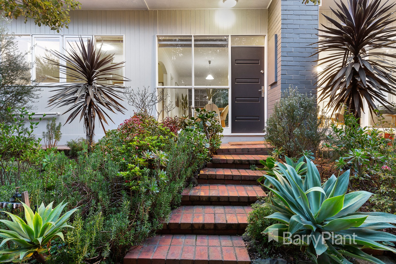 54 Creek RoadMitcham, VIC 3132, Mitcham - Thumbnail 2