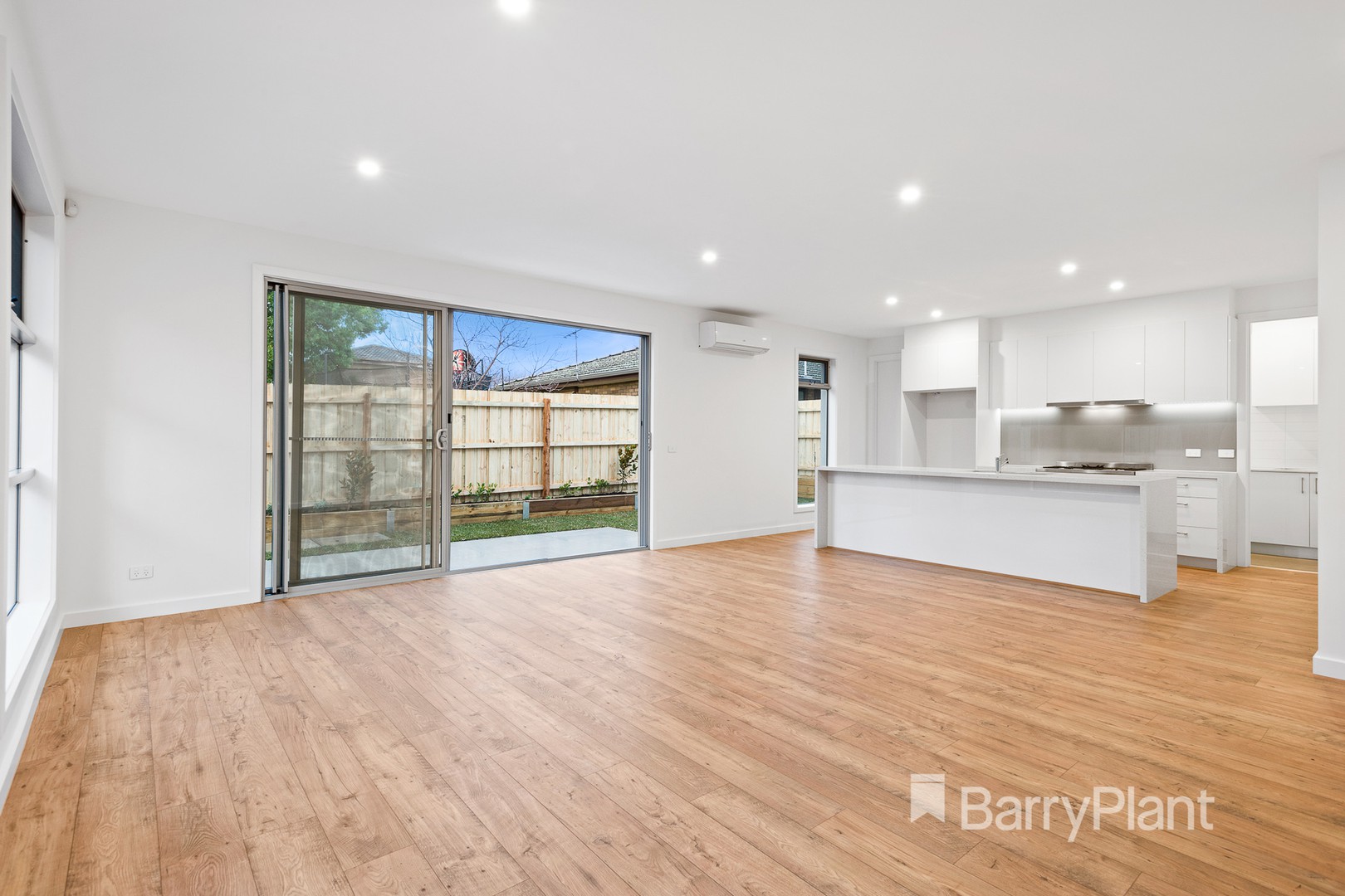 2A Fairbank CrescentTemplestowe Lower, VIC 3107, Templestowe Lower - Thumbnail 3