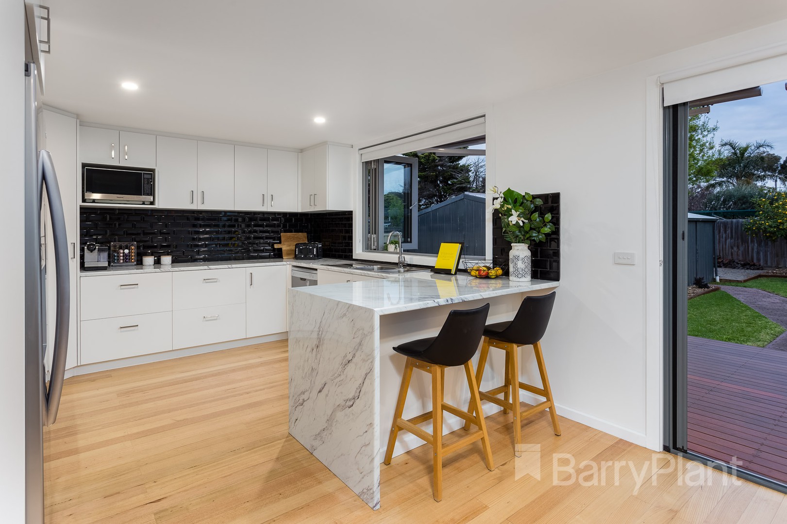 32 Victoria Street, Altona Meadows, VIC 3028 - Thumbnail 1 - 17/05/2019