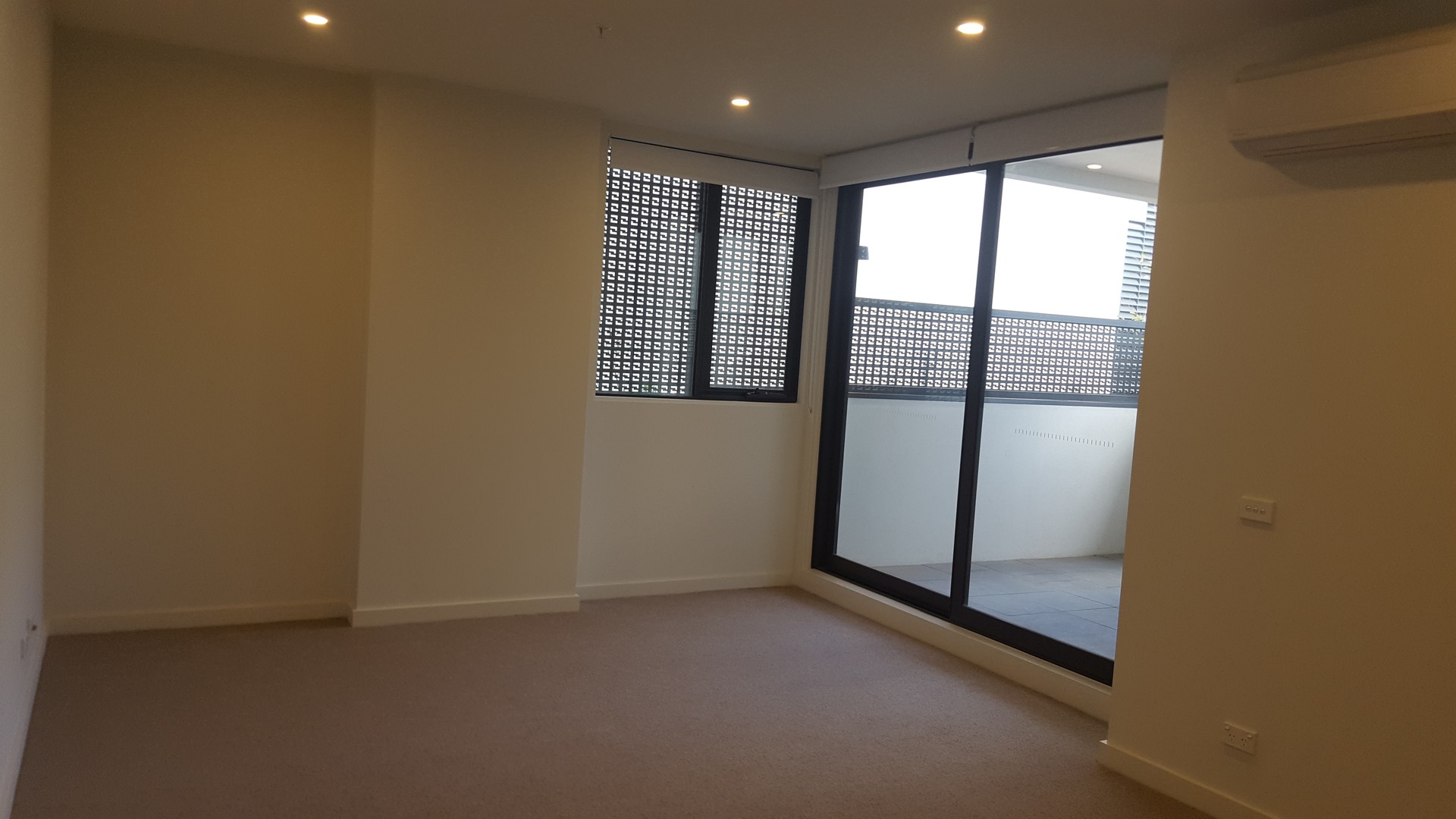 G09/57 Middleborough Road, Burwood, VIC 3125 - Thumbnail 2 - 25/05/2019