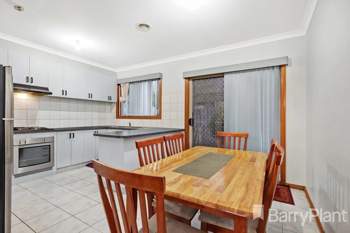 266a Merton Street, Altona Meadows, VIC 3028 - Thumbnail 2 - 17/05/2019