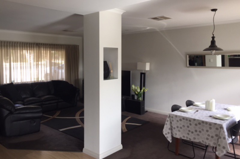 31 Scotland Avenue, Greensborough, VIC 3088 - Thumbnail 2 - 25/05/2019