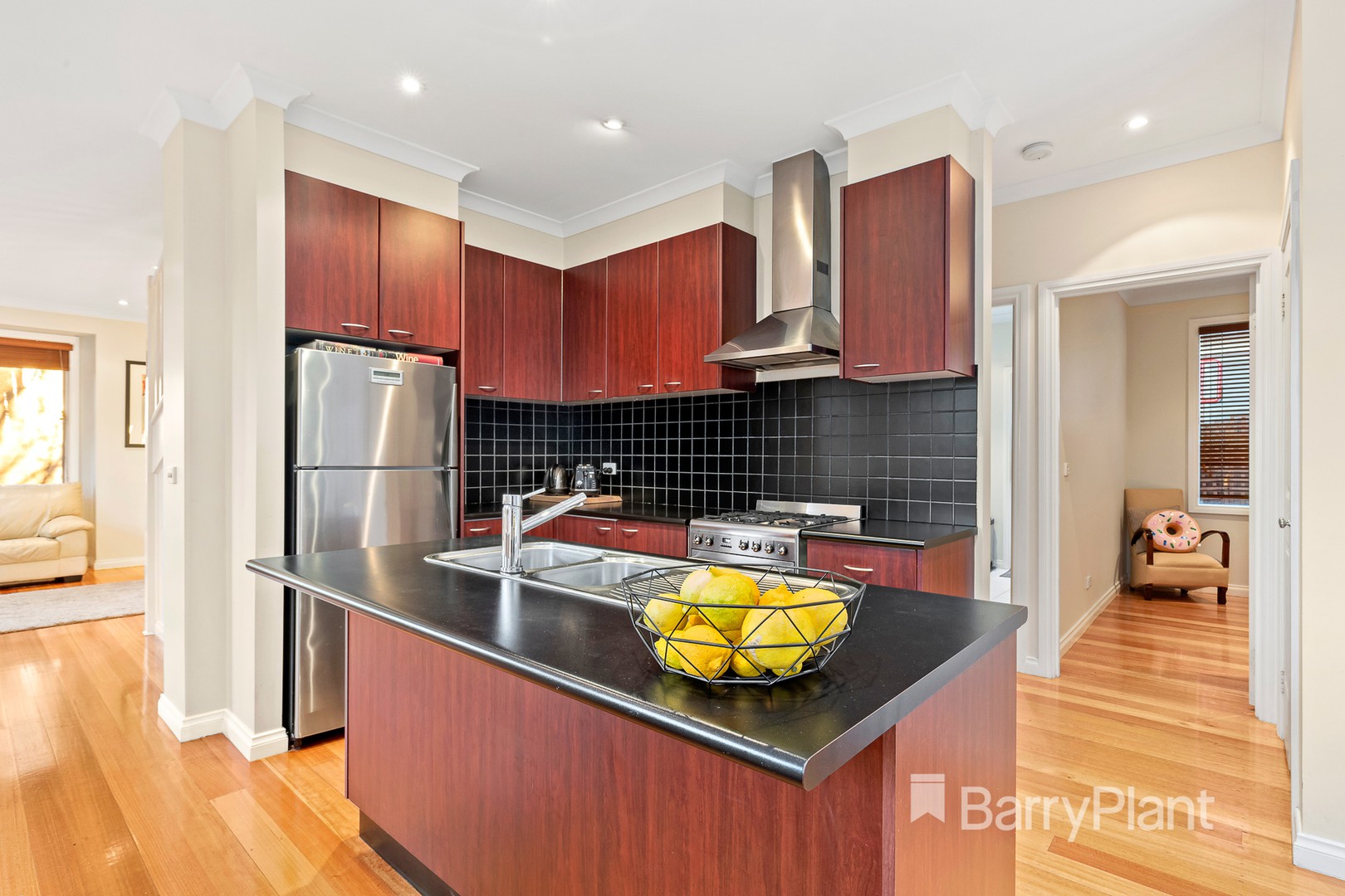 14 Robert Street, Bulleen, VIC 3105, Bulleen - Thumbnail 3