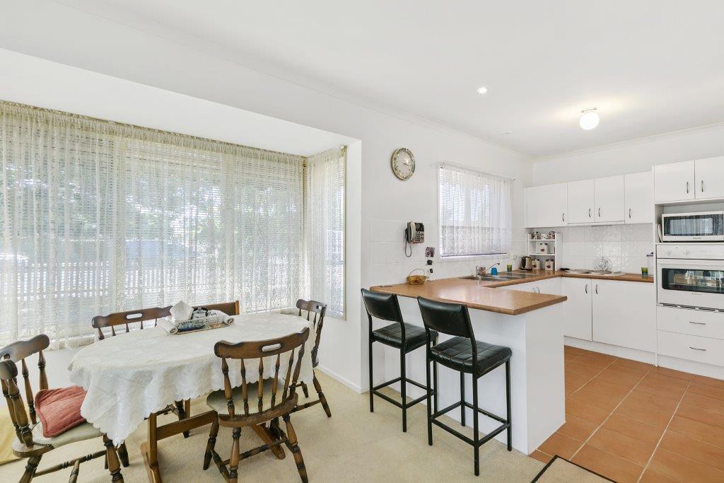 2/18-20 Lochard Drive, Torquay, VIC 3228 - Thumbnail 2 - 25/05/2019