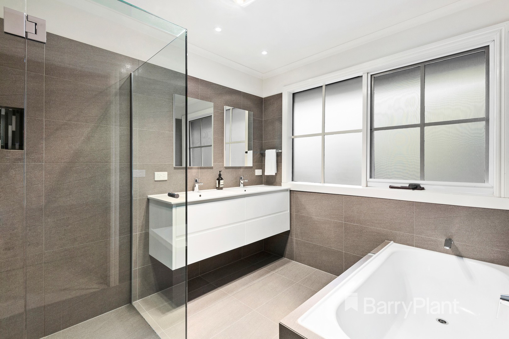 8 Era Court, Donvale, VIC 3111, Donvale - Thumbnail 5