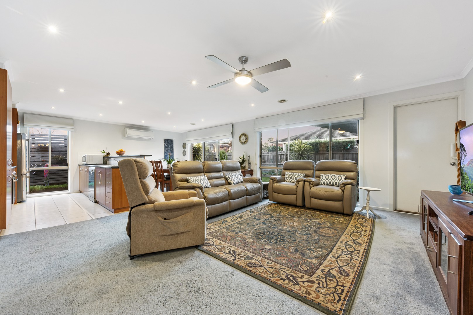 3 Wicklow Place, Grovedale, VIC 3216 - Thumbnail 2 - 17/05/2019