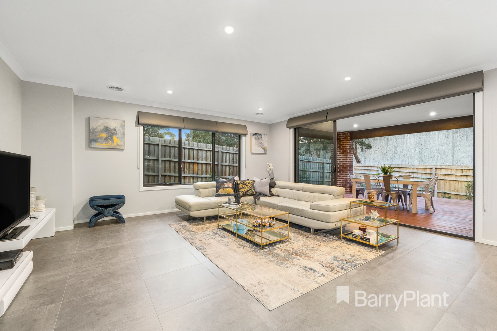 2/30 Kelvinside Road, Noble Park, VIC, 3174, Noble Park - Thumbnail 2