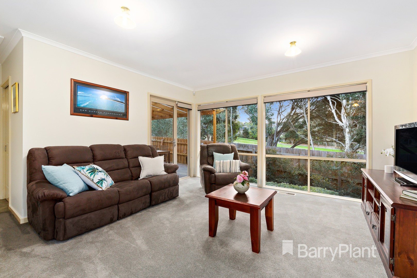 2/95 Bellevue Avenue, Doncaster East, VIC 3109, Blacks Beach - Thumbnail 5