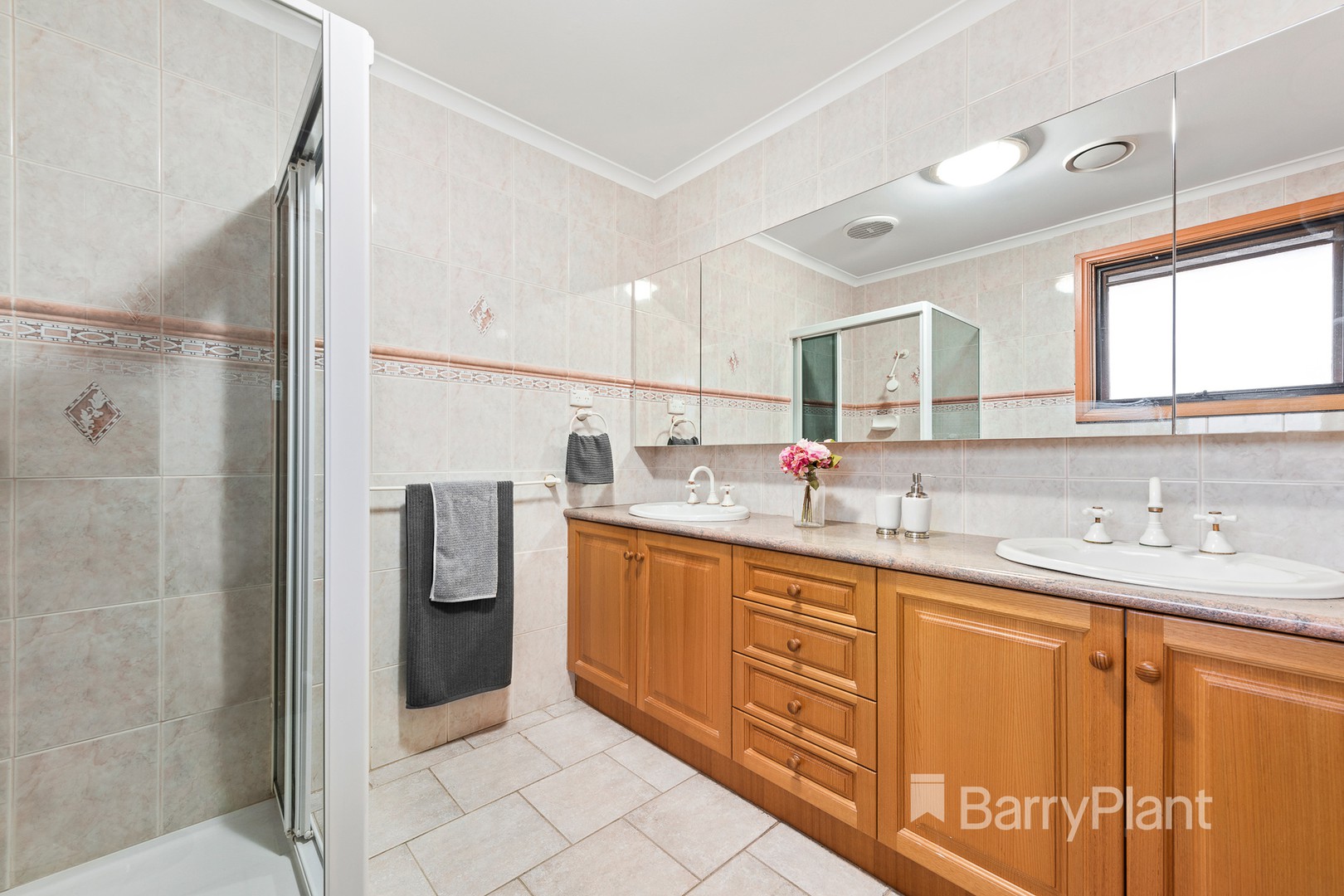 28 Meredith AvenueTemplestowe, VIC 3106, Templestowe - Thumbnail 4