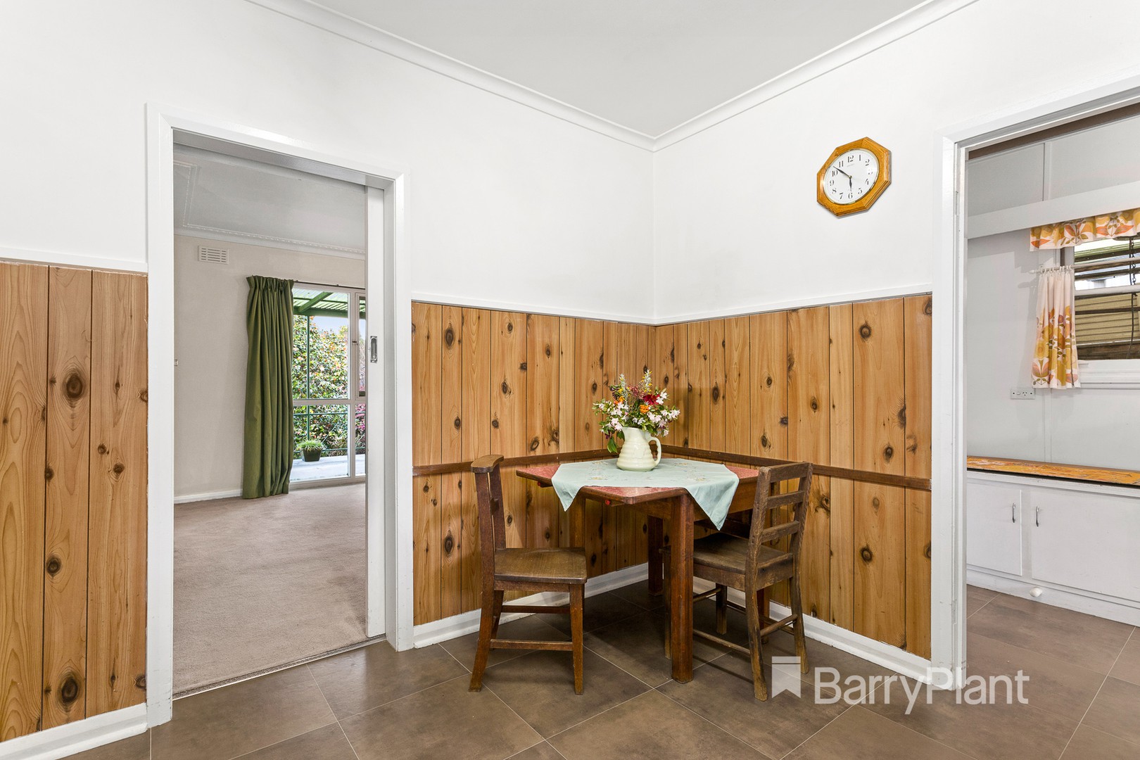 16 Chasta CrescentMitcham, VIC 3132, Mitcham - Thumbnail 4